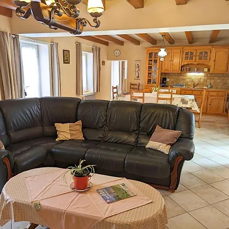 Confortable Au Bord De La Riviere Avec Wi-fi - Fr-1-653-117 *