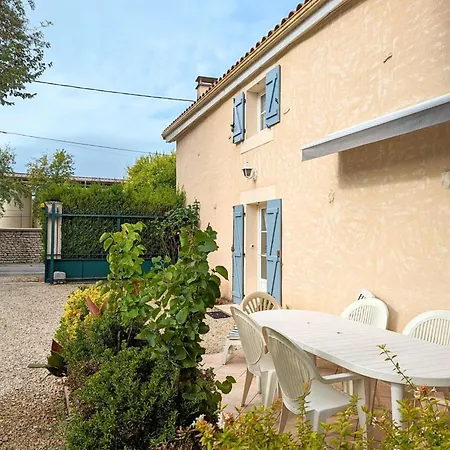 Confortable Au Bord De La Riviere Avec Wi-fi Casa rural Saint-Genis-d'Hiersac